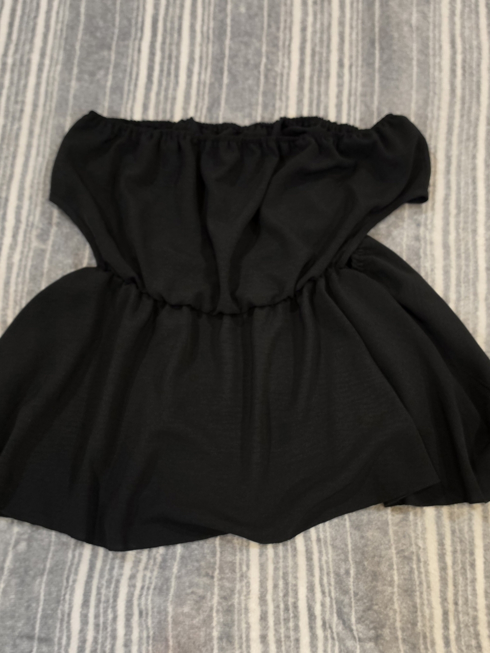 SHEIN Black Off-Shoulder Peplum Tunic